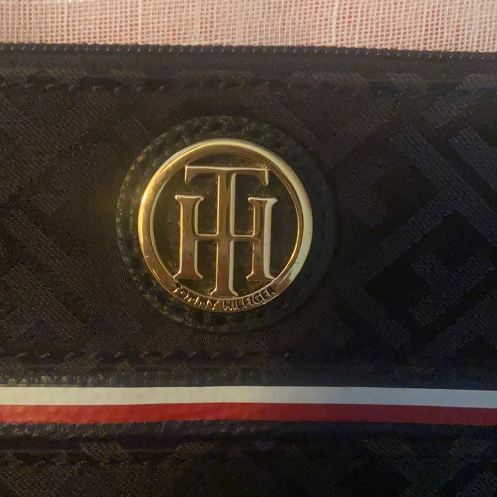 Tommy Hilfiger Shoulder Bag-Black-Pre-owned - Picture 3 of 9